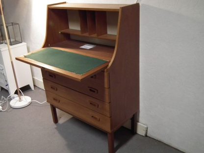 Secretaire