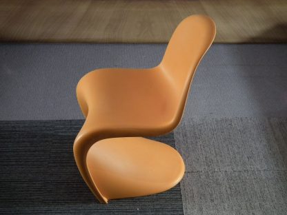 Vitra kinderstoeltje