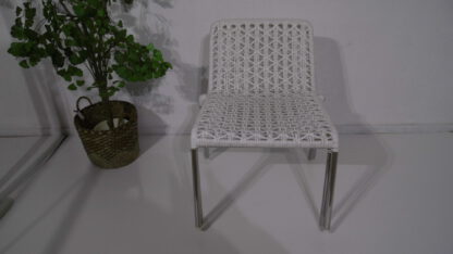 Moooi gwapa stoel ontworpen door Marcel Wanders.